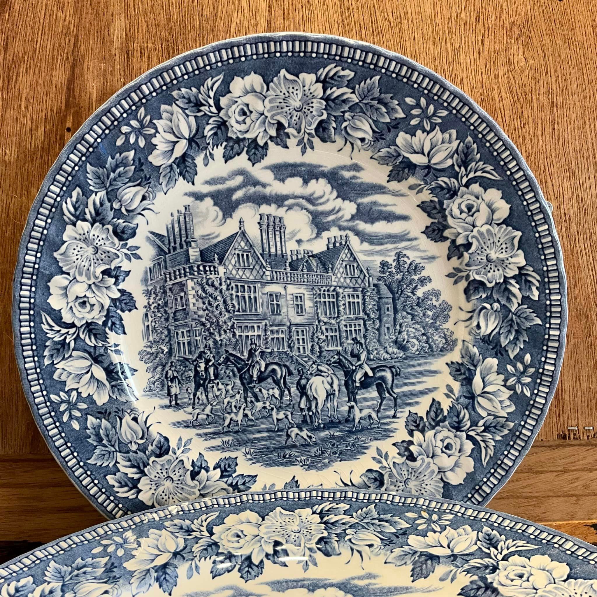 H. Aynsley & Co England's Heritage Blue Dinner Plate Made in