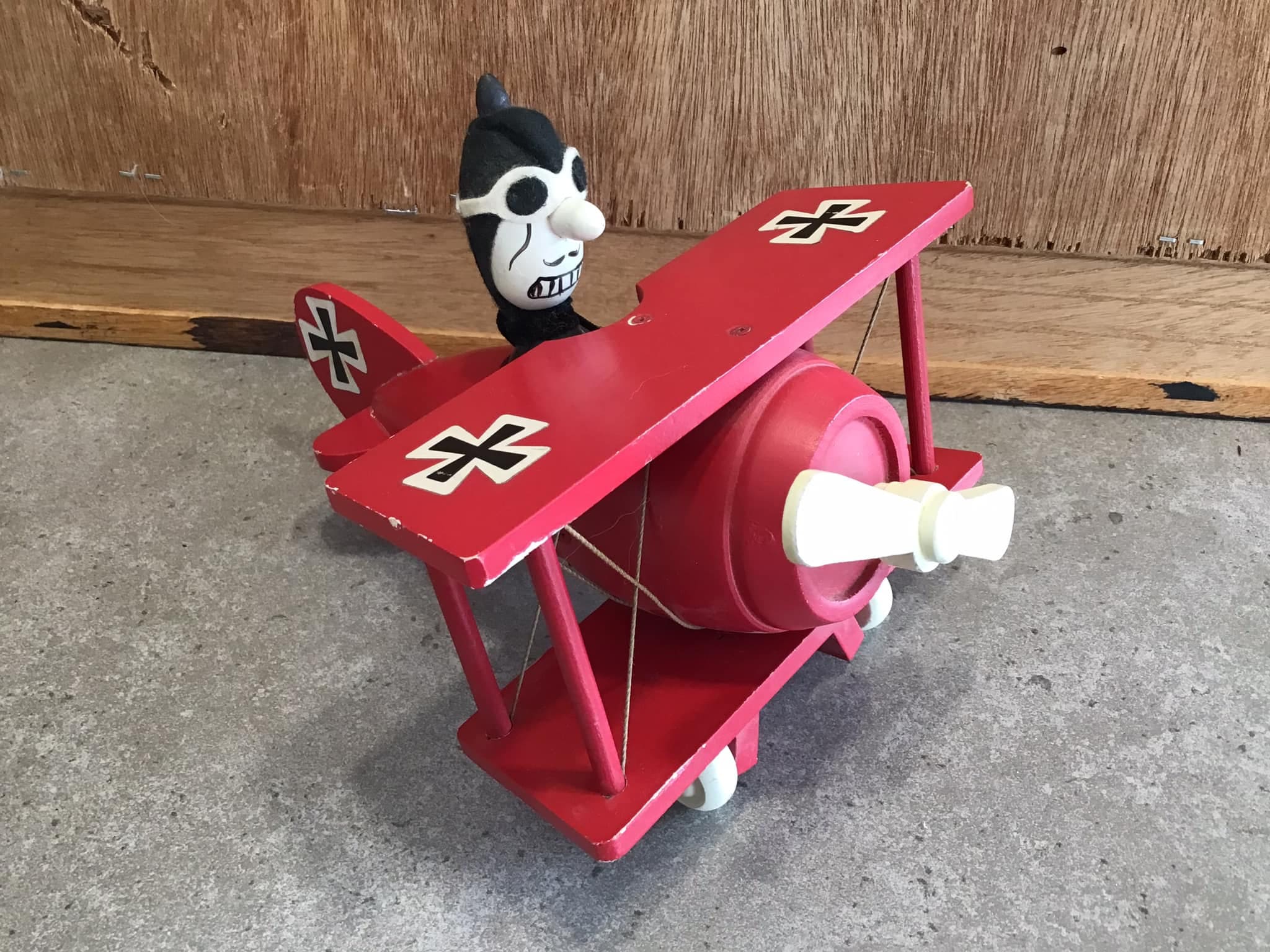 Vintage Snoopy Red Baron Wooden Music Box Peanuts Bi-plane Vintage Snoopy Red Baron Wooden Music Box Peanuts Bi-plane