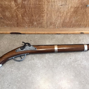 Parris 1689 Savannah TN Musket / Flintlock Pistol Replica, Toy Cap