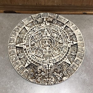 Vintage Aztec Calendar Wall Decor: Mexica Mayan Sun Stone