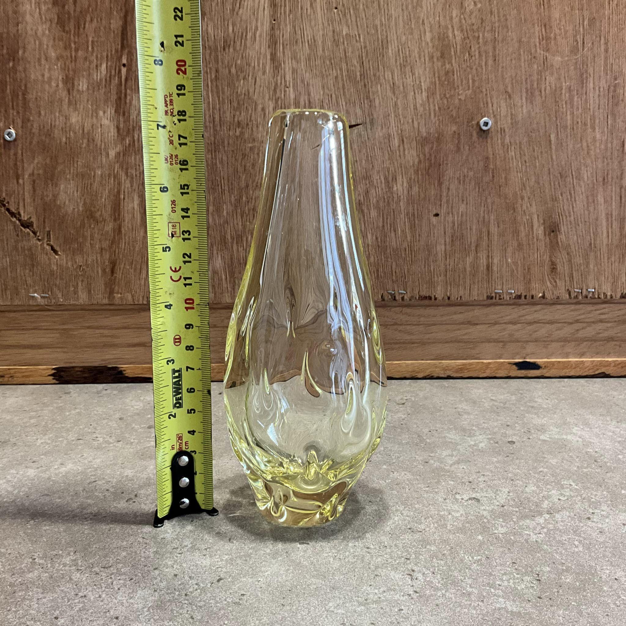 ヴィンテージアートガラス花瓶：ミロスラフ・クリンガー・ゼレズニー