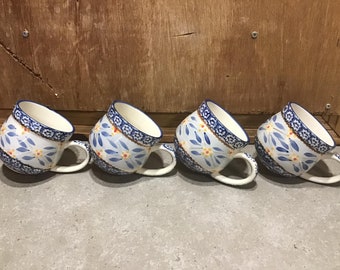 Set of 4 Ceramic Coffee Mugs Cups  Old World, Floral Cups Beige and Blue