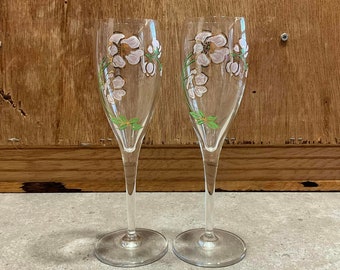 2 Vintage Perrier Jouet Champagne Glasses - Champagne Flutes Set of 2 - Anemone Flower Belle Epoque