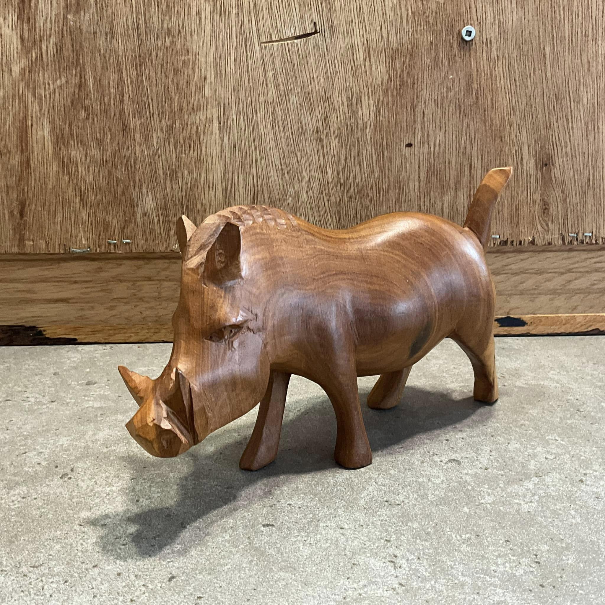 木彫りのイボイノシシのケニアの置物、木製の像、動物、木彫り - Etsy 日本