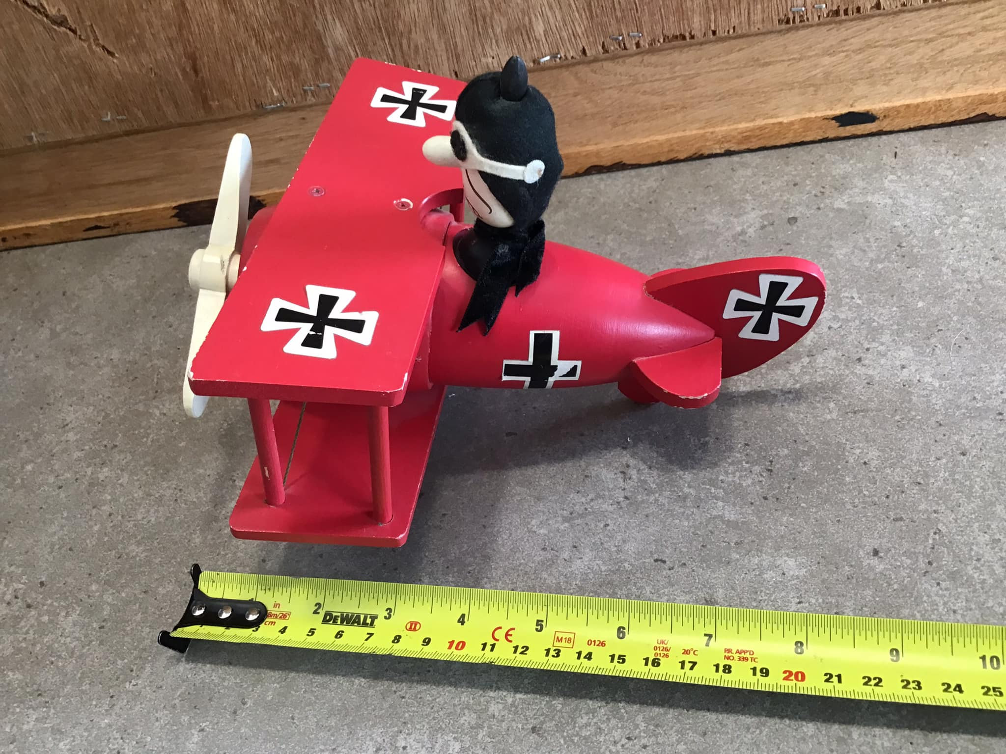 Vintage Snoopy Red Baron Wooden Music Box Peanuts Bi-plane Vintage Snoopy Red Baron Wooden Music Box Peanuts Bi-plane