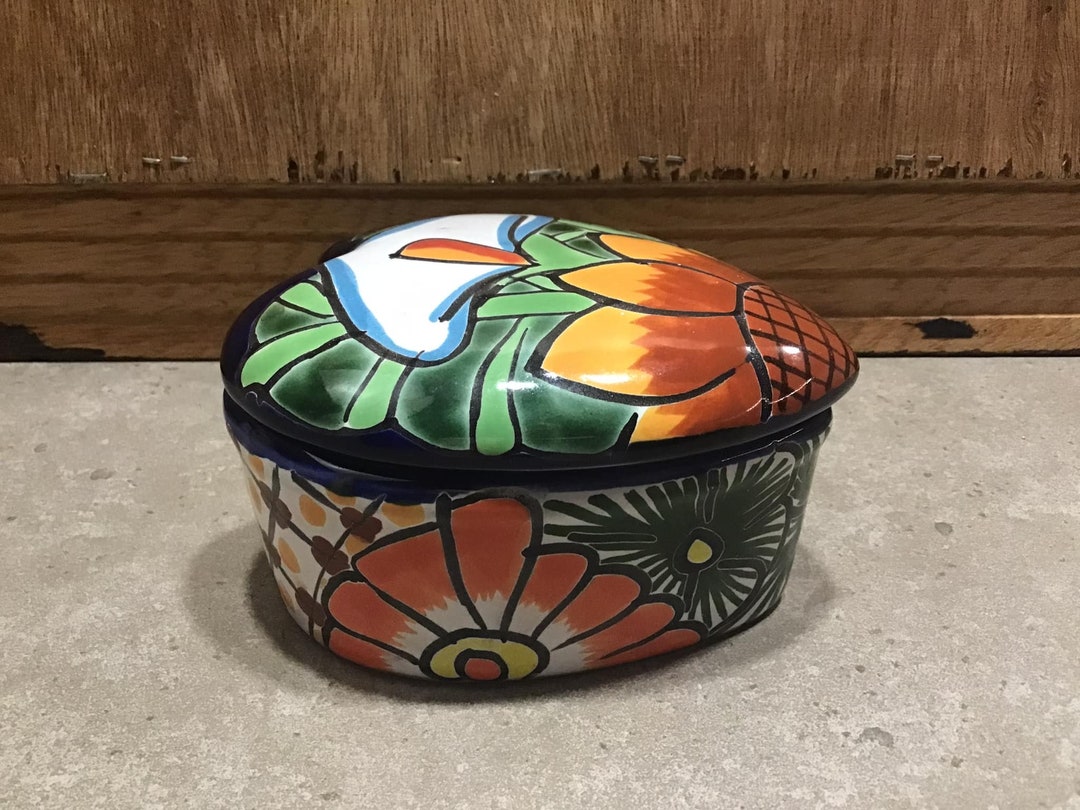 Boîte décorative en céramique de style Talavera « Cœur floral