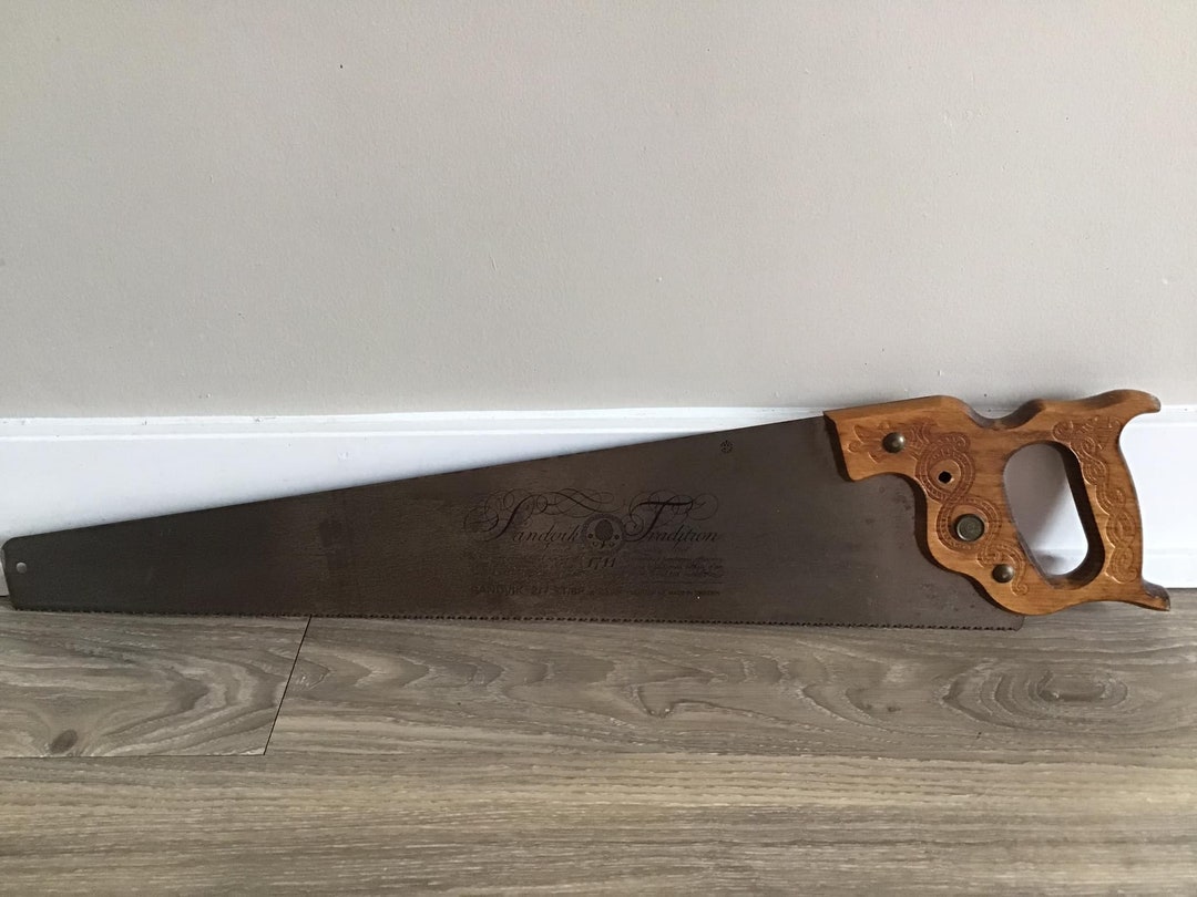 Vintage SANDVIK Tradition 277 Hand Saw 7T 8P 26 W/ Wood Dragon Handle