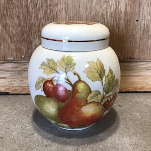 Sadler Pottery England Ginger Jar with lid Fruit Design