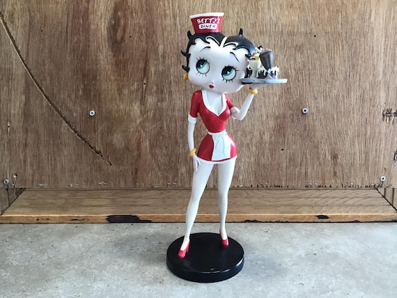 Vintage Betty Boop Waitress Figurine - 2002 Collector's Item Vintage Betty Boop Waitress Figurine - 2002 Collector's Item