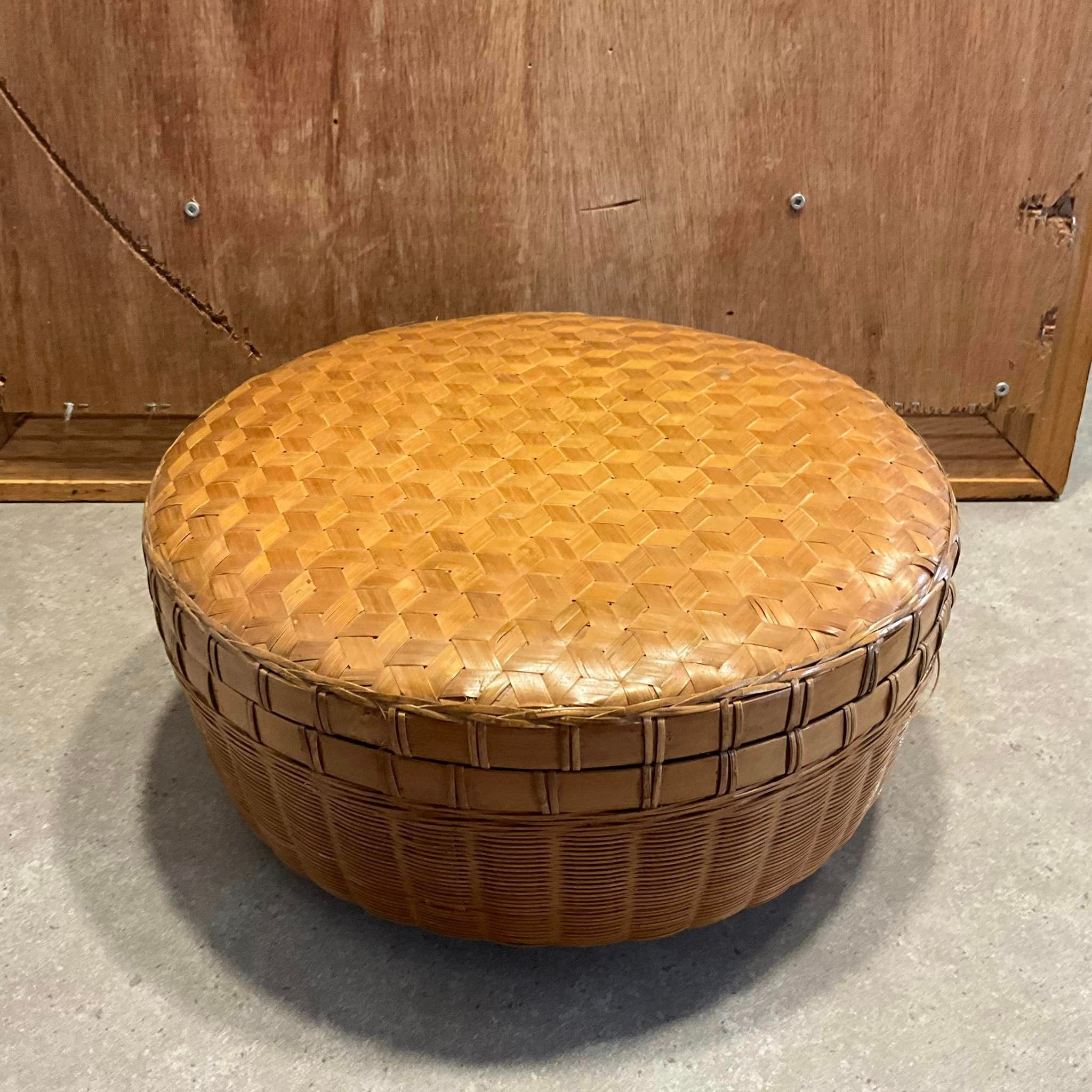 丸いカバー付き籐バスケット 裁縫工芸品装飾 ヴィンテージ ゆるく編