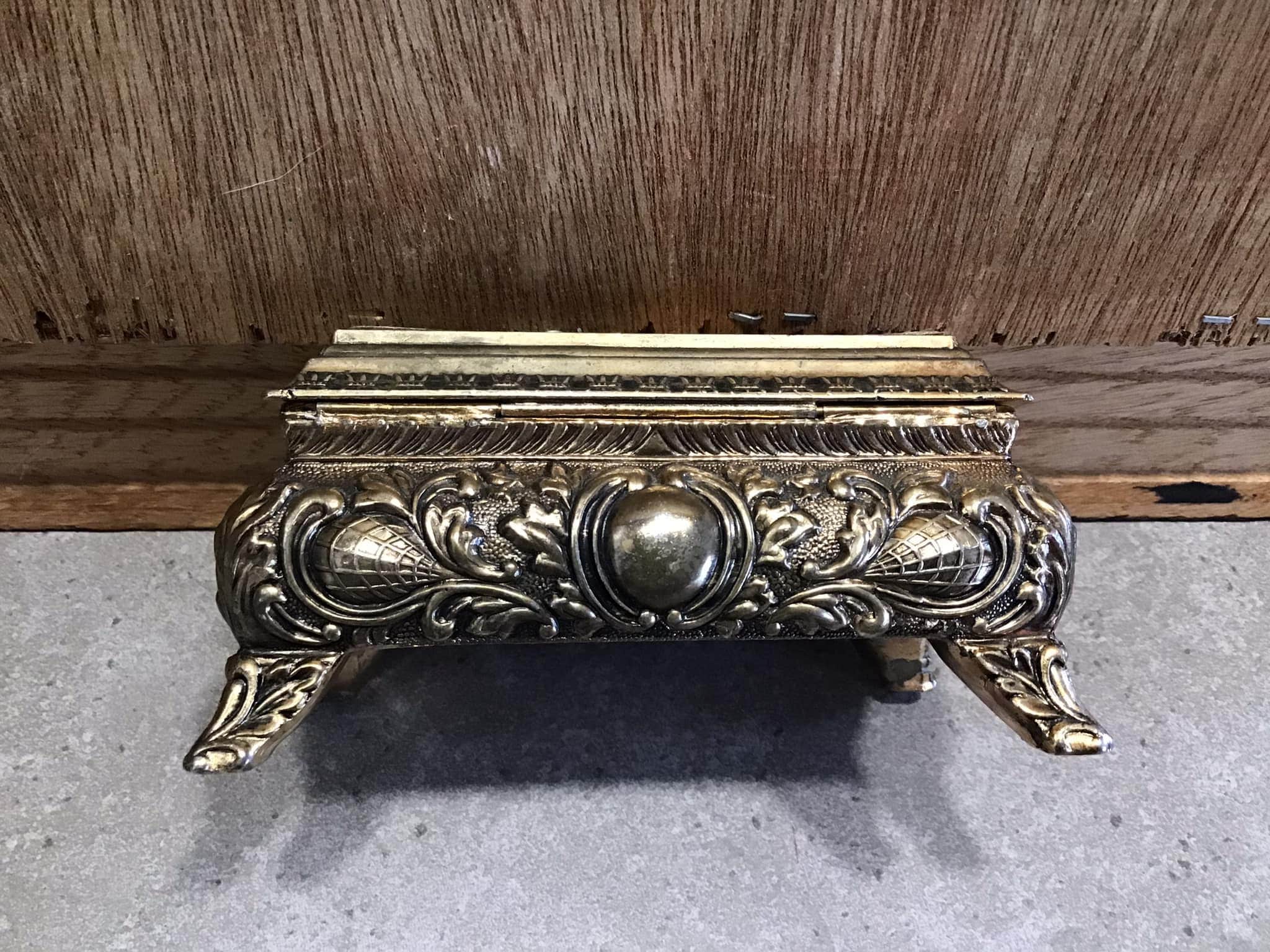 Vintage Metal Jewelry Box With Silk Picture, Silver Metal