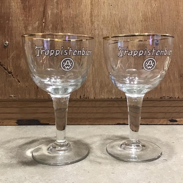 2 millésimes Westmalle Trappist Trappistenbier années 1950 Verre à pied de calice de bière belge, Verrerie de bière belge, Barware, Objet de collection