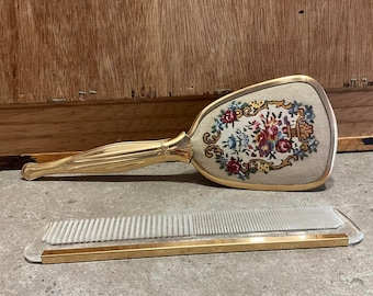 Vintage Gold Vanity Set: Floral Brush and Comb, Hollywood Regency