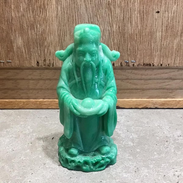 Figurine verte du dieu chinois Luk est le dieu du haut rang et de la richesse.