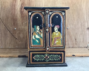 19世紀のインド製アンティーク木製キャビネット - Etsy 日本