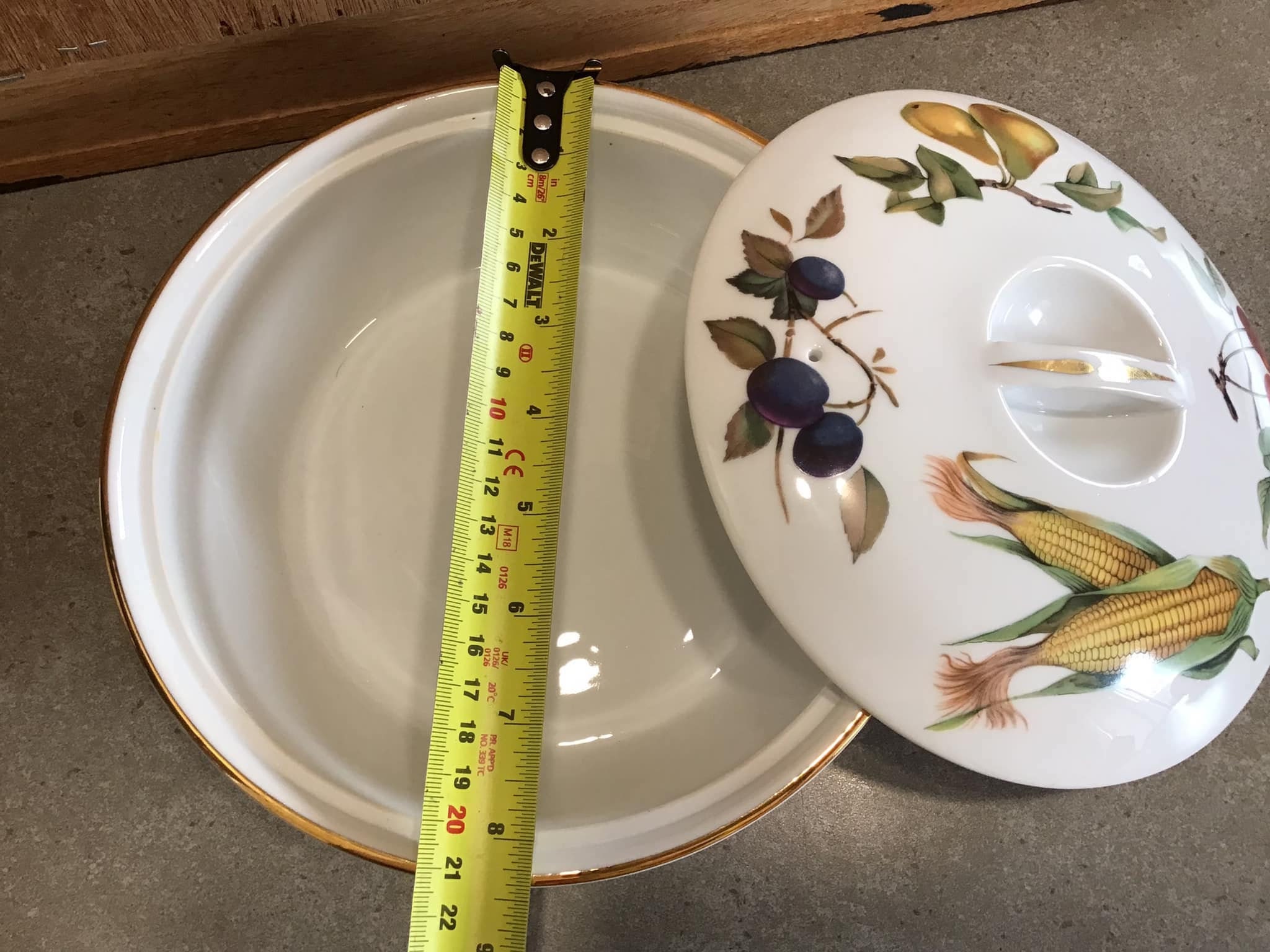 Vintage Royal Worcester Porcelain Casserole Dish With Lid - Fruit