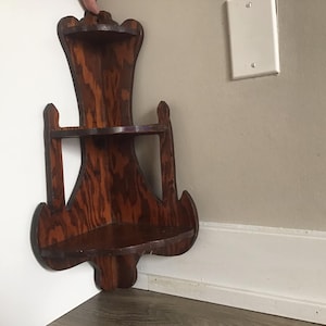 Vintage Wood Corner Wall Shelf: 3-Tier Hanging Display