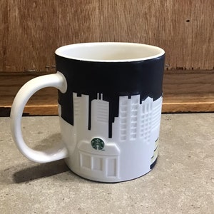 Starbucks Collector Series Coffee Mug noir et blanc Boston City Skyline