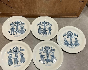 Vintage bord Royal Sphinx Maastricht: Nederlandse volkskunst, jaren 60