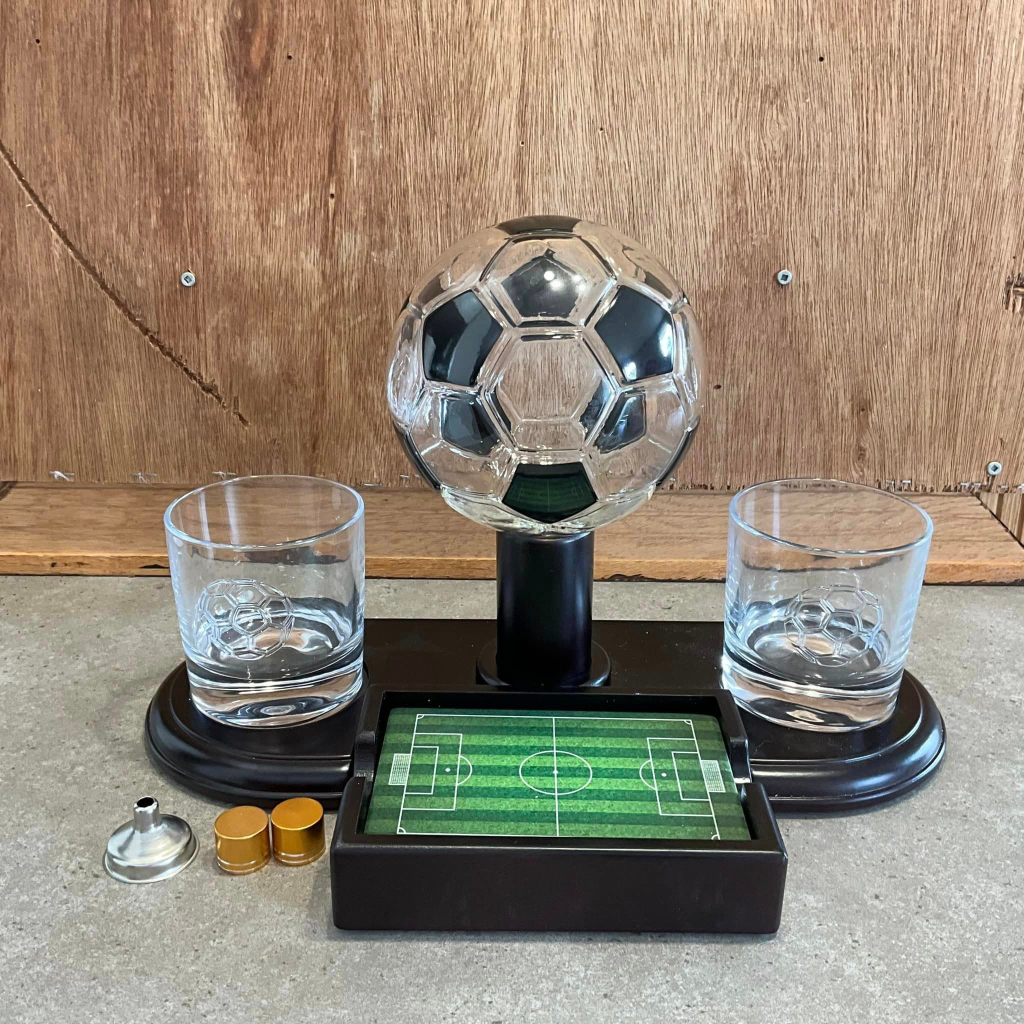 サッカーボール型ウイスキーデキャンタセット：ホームバー、サッカー