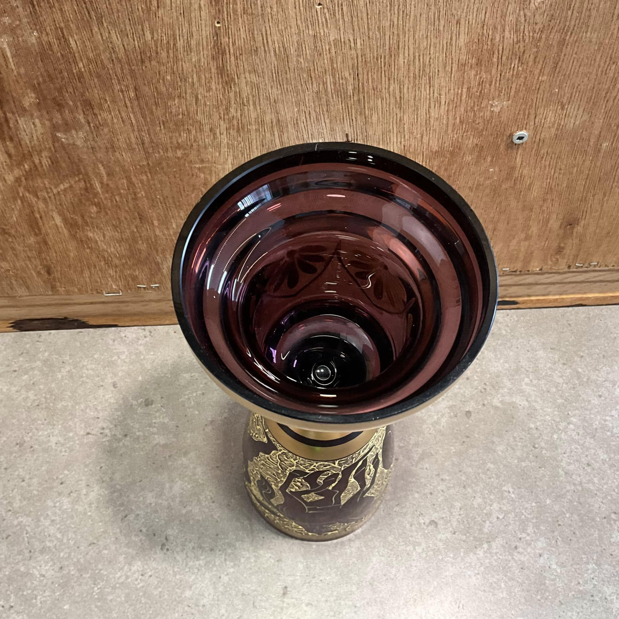 ヴィンテージギリシャデザインの花瓶：24Kゴールドアメジストガラス