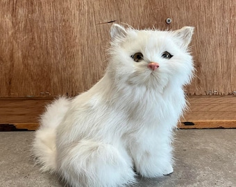 海外作家様作　アートドール　ペルシャ猫 ペルシャ猫とおもちゃ | リヤドロ公式オンライン