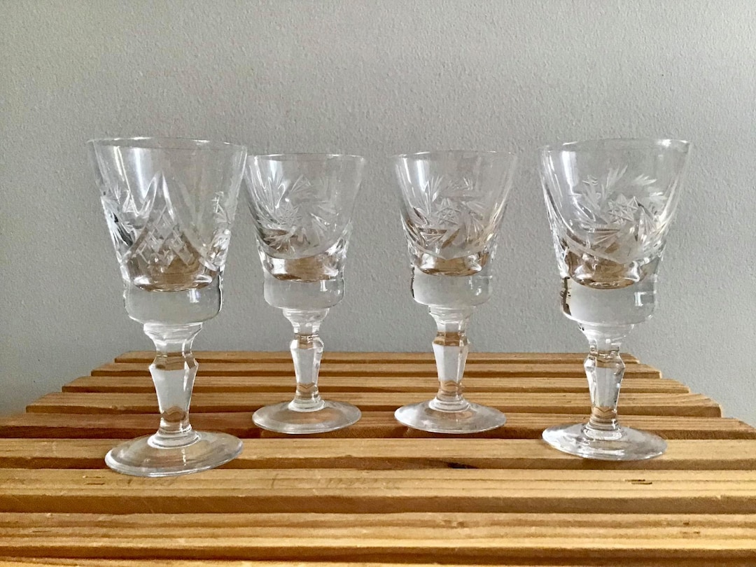 Crystal Cordial Liqueur Glasses Set of 4 Vintage Fluted Clear Etched