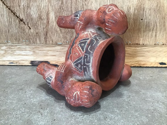 マヤ・アステカの座る神テラコッタ粘土彫刻像 古代文化 陶器製人形 マヤ、アステカ、テオティワカン。古代メキシコが残した文明の
