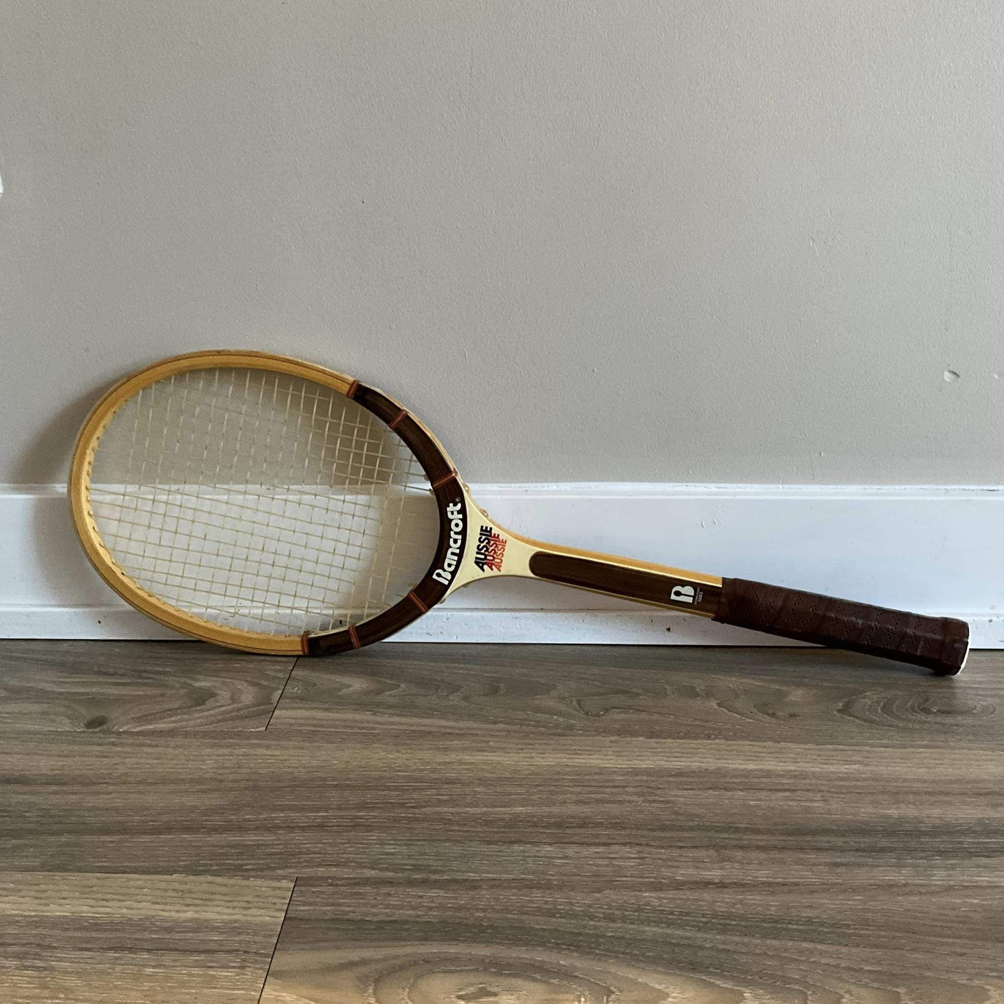 Raquette De Tennis Vintage BANCROFT FALCON En Bois - Occasion, Marques D'usure - Collector, Décoration