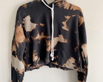 white cropped zip up