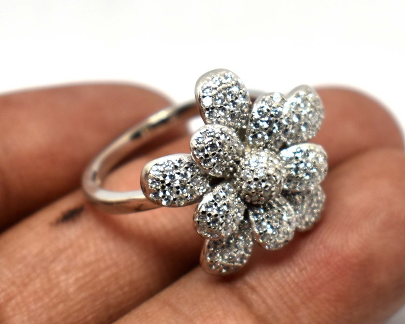 Cubic Zirconia Flower Design Best Gift For Wife. 925 Sterling Silver Jewelry Ring Gemstone Silver Ring