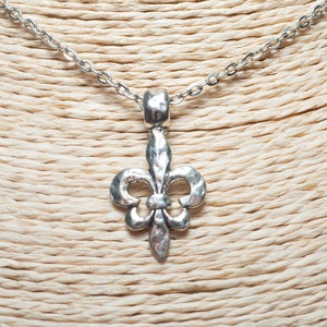 ブレスレット LESS IS MORE silver fleur necklace Fleur De Lis Necklace - 925 Sterling Silver Pendant - Fleur