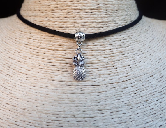 Pineapple choker sale