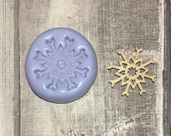 Reusable Silicone Food Safe Snowflake Mould Christmas Festive Xmas 1