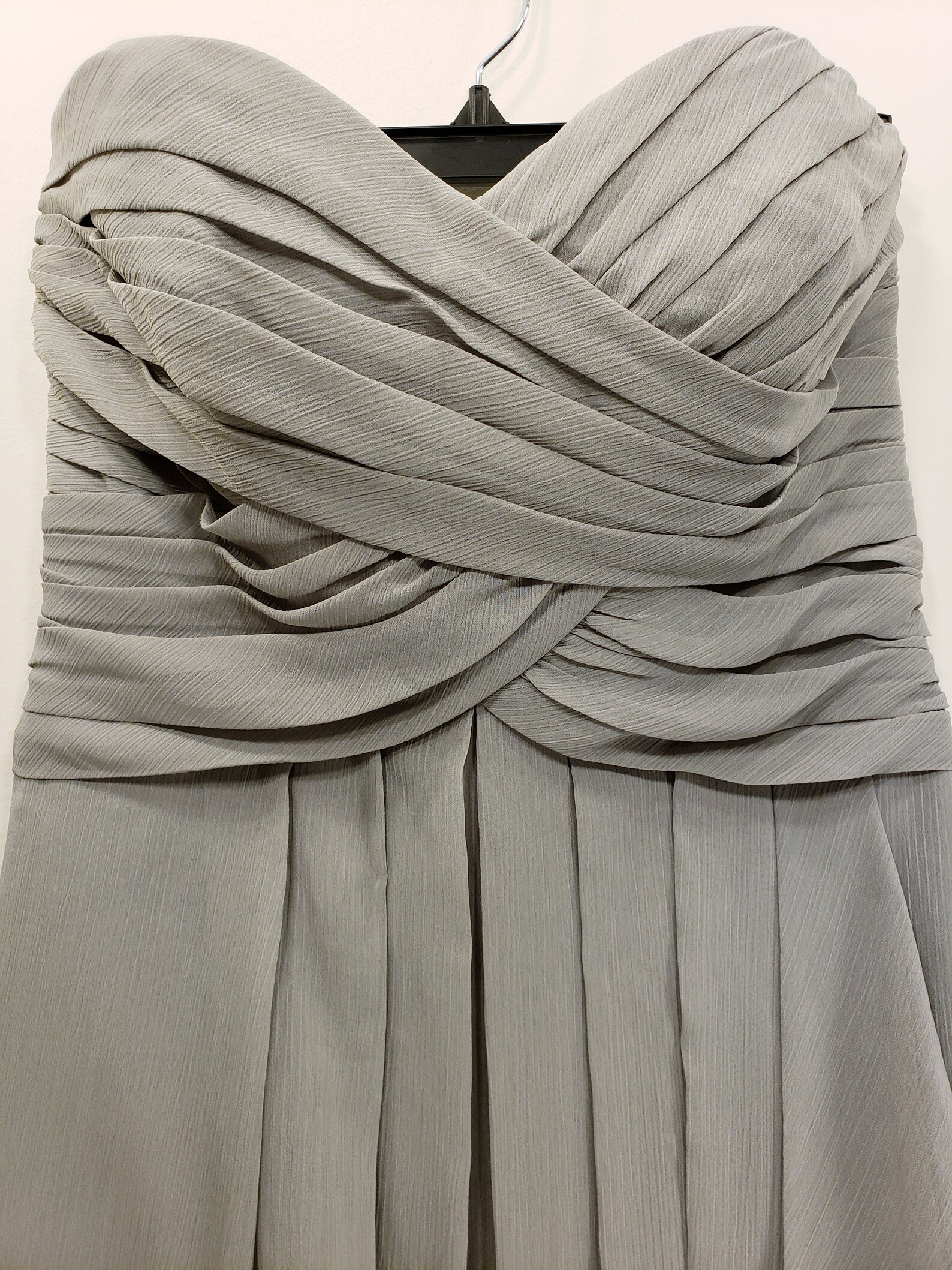 pre loved formal wear