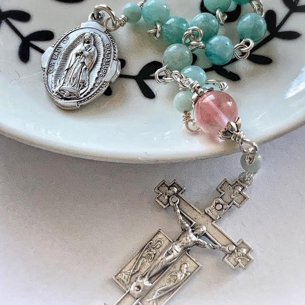 140 Pcs Carved Rose Bead Rosary Cross Centerpiece Crucifix Medal, 8 mm Rose  Flower Charm Beads Rosary Making Supplies Silver Jesus Maria Pendant for