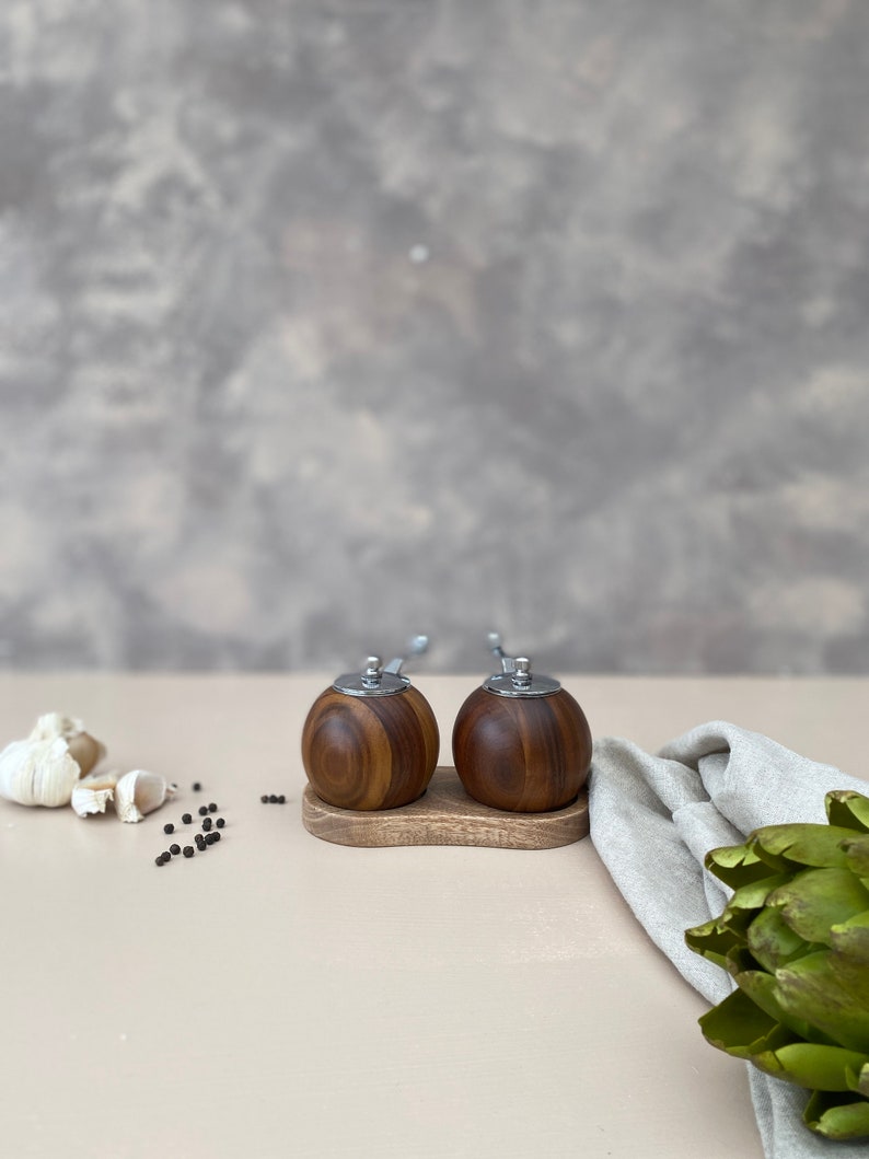 Salt and Pepper Mill Grinder Set, Premium Quality Wood Finish, Salt and Pepper Set, Luxury Restaurant Grinder, Housewarming Gift