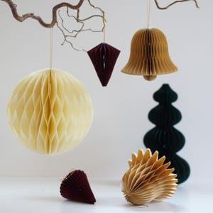 Honeycomb Paper Bauble Pack, Luxury Christmas Ornaments, Multipack Christmas Ornaments, Minimal Christmas Decor, Christmas Gifts
