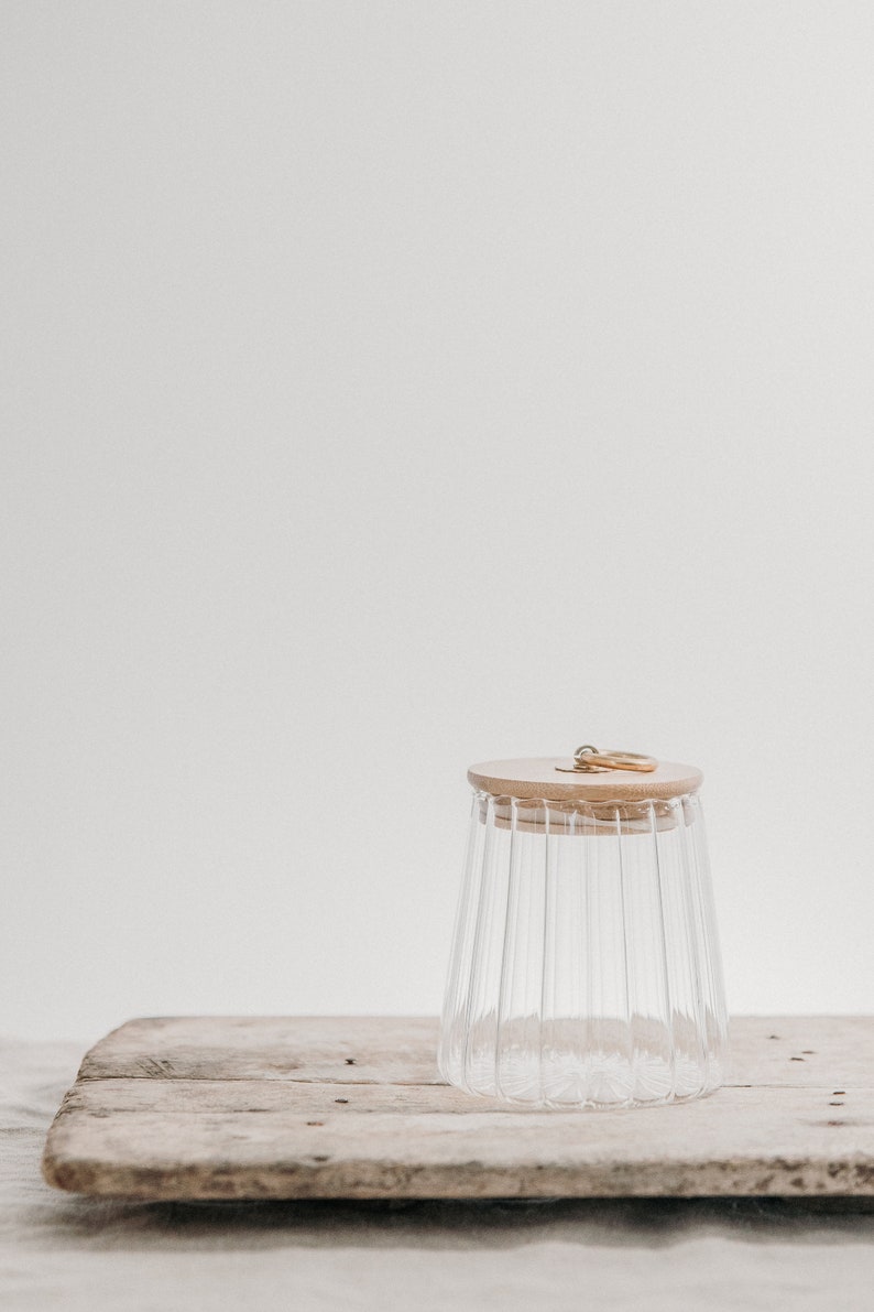 Bath Salts Storage Jar With Scoop, 500ml Bottle with Wooden Scoop, Bath Salts Epsom Salt Crystals Storage, Housewarming Gift Bathroom
