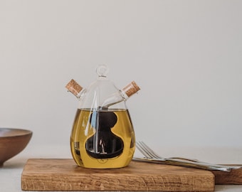 Oil and Vinegar Bottle With Cork Stopper, Glass Olive Oil and Balsamic Vinegar Bottle, Oil and Vinegar Dispenser, Oil & Vinegar Cruet