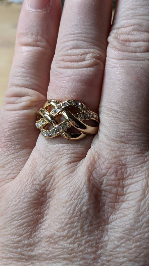 Interlocking Infinity Wave Cocktail Ring - image 3