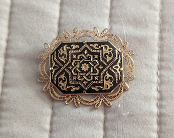 Vintage Damascene Octagonal Brooch with Filigree Border