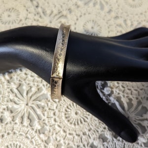 Vintage Signed Marathon 12K GF Hinged Hearts Flower Bangle