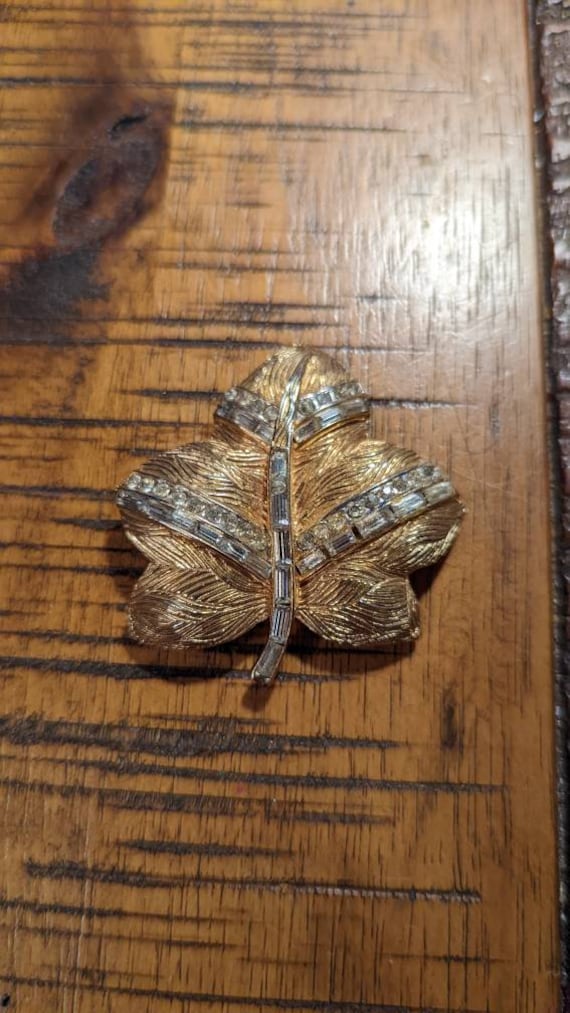 Vintage Signed Corocraft Rhinestone Leaf Brooch