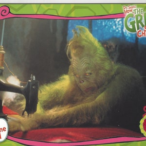 Oversize 5x7 Grinch Key Costume Card #CC4 with Authentic Piece of Santa Suit from the 2000 Movie