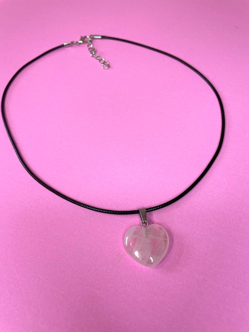 ROSE QUARTZ NECKLACE