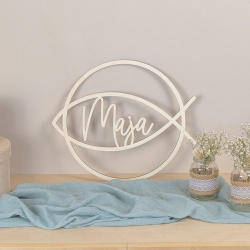 Couronne de porte personnalisée pour baptême, communion ou confirmation en bois