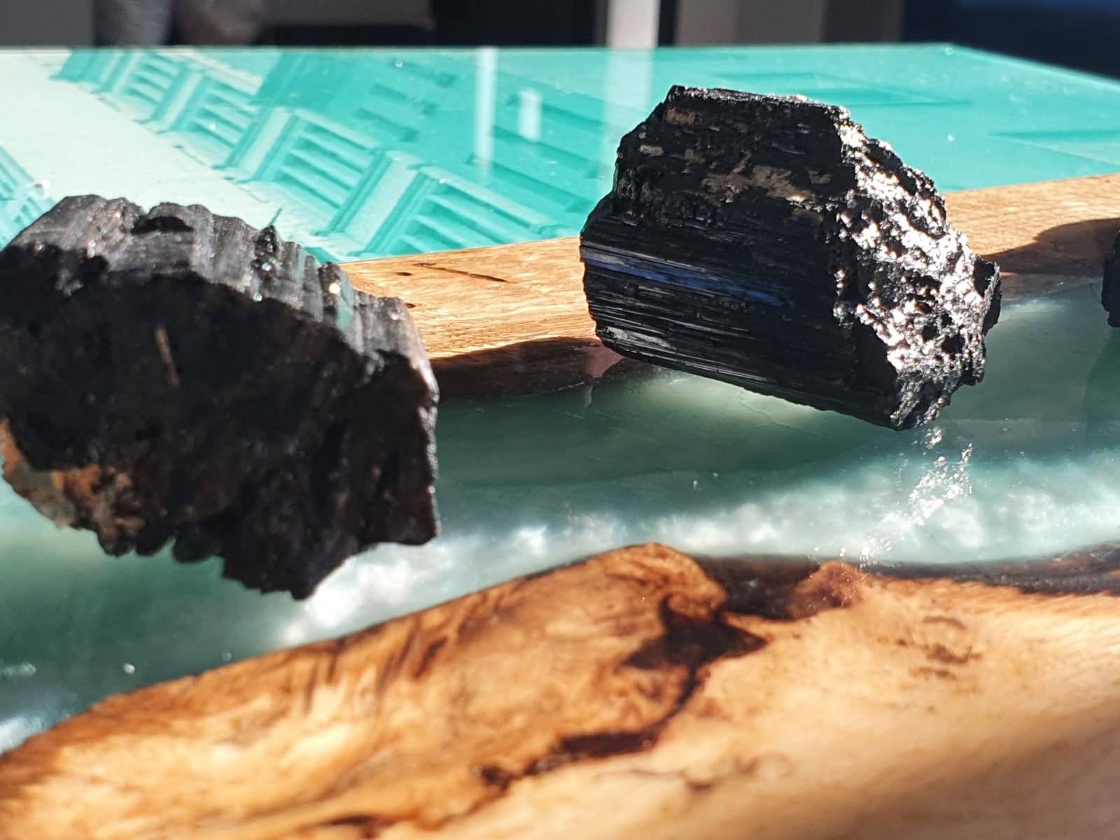 Pierre Brute de Tourmaline Noire Ancrage Énergie Protection