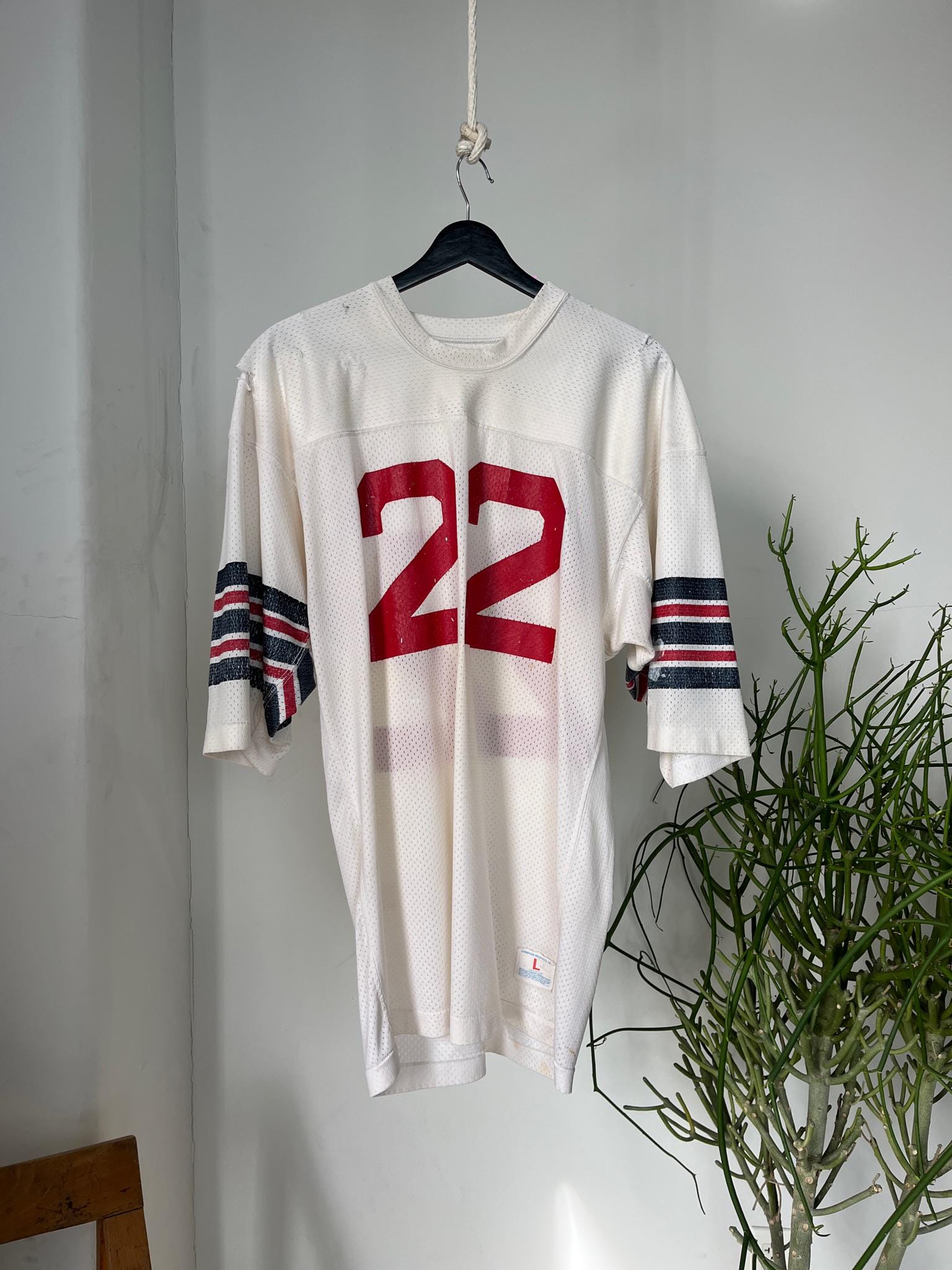Maillot De Foot Vintage USA Années 80 - Blanc - Taille S - Maille Nylon - V-neck
