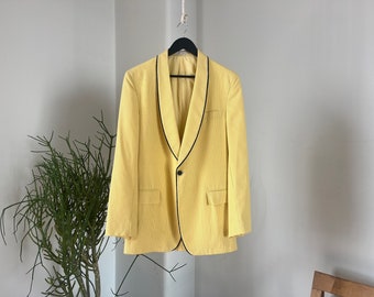 Nite Magic vintage des années 1960 par After Six, blazer rayé jaune pâle, veste de costume de dîner à revers châle, fabriqué aux États-Unis